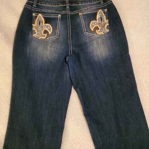 Cato Women's size 16 Jean capris.  In good condition - Picture 5 of 6